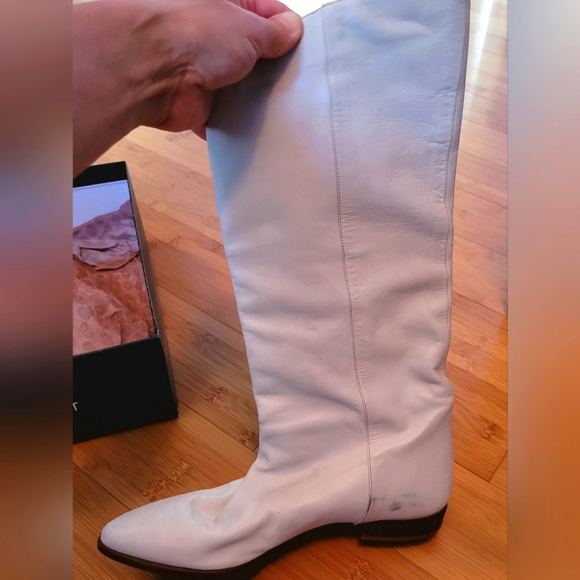 Peter Fox Italian Leather Cream Cowboy Boots - Picture 6 of 7